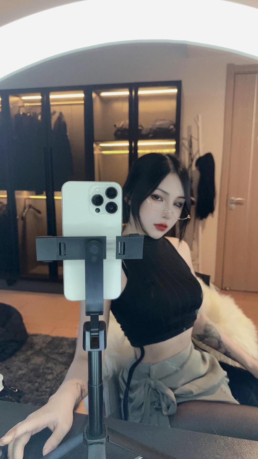 vams子 Vams子个人资料:美图篇章,通过cos作品体验美的感觉